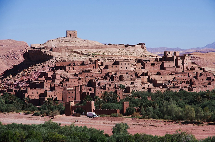 Maroko: ksar (uskupení několika kaseb) Ait Benhaddou