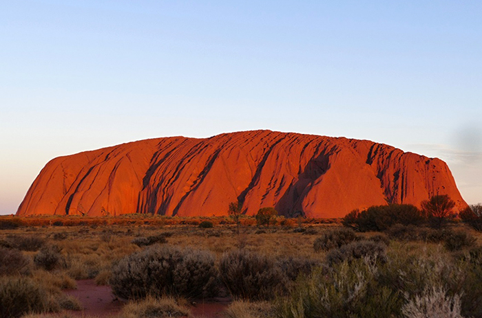 Austrálie – Rudý střed: Uluru při západu slunce