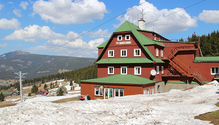 XXI. setkání přednostů a primářů infekčních klinik a oddělení na Husově boudě, 24.-26. 4. 2019